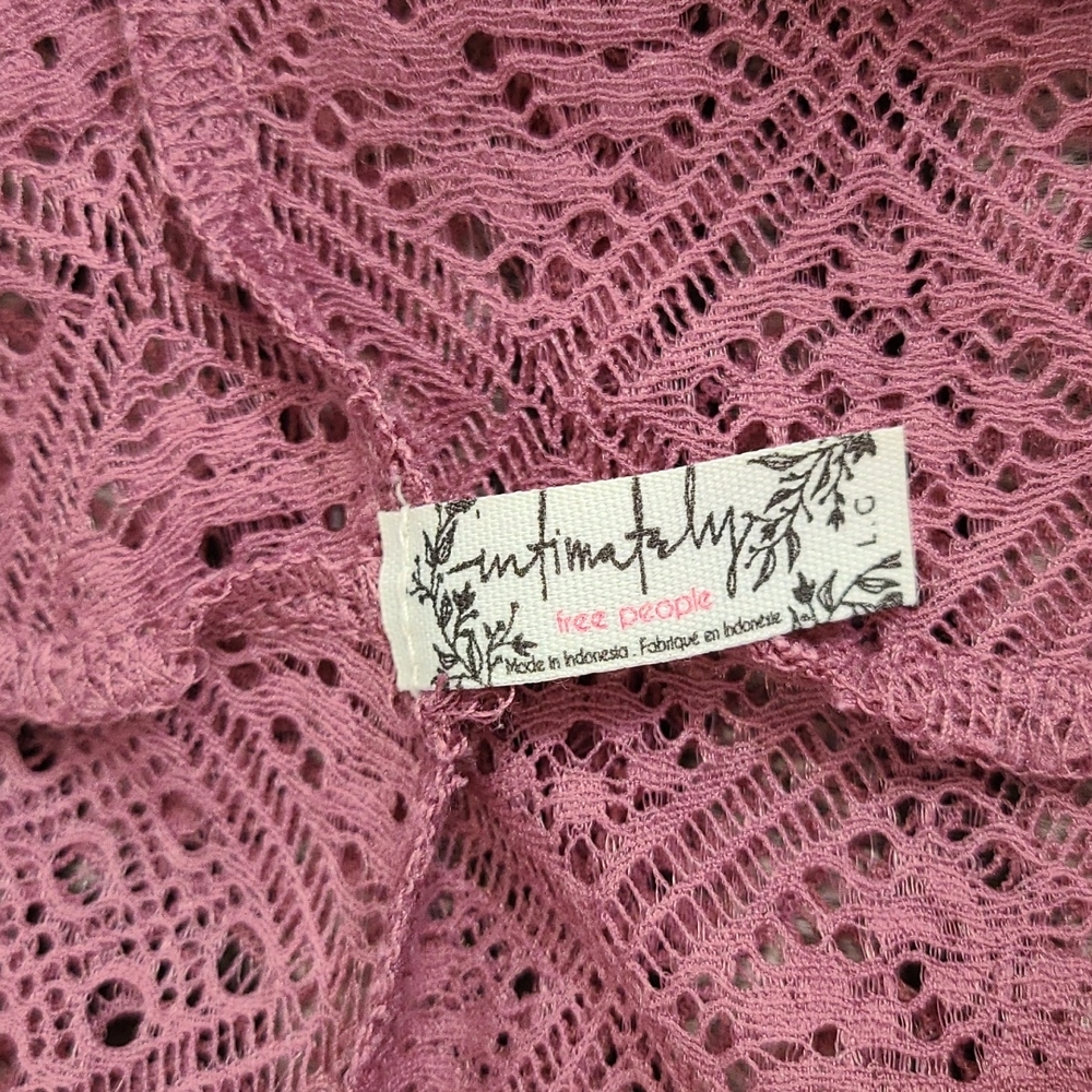 Free People Sweet Memories Lace Turtle Neck Top Rose - Picture 8 of 9